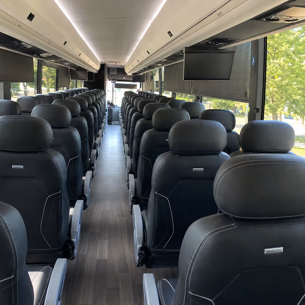 book a bus to benchmark international arena or midflorida credit union amphitheatre from clearwater