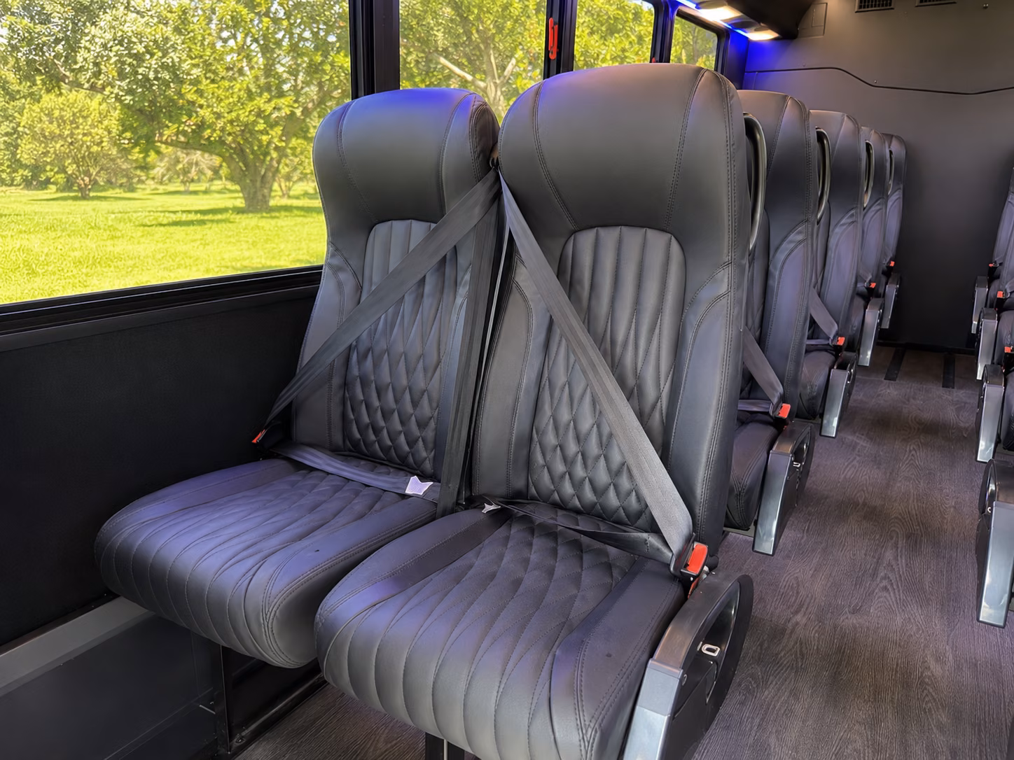bradenton charter buses for bradenton students and chaperones