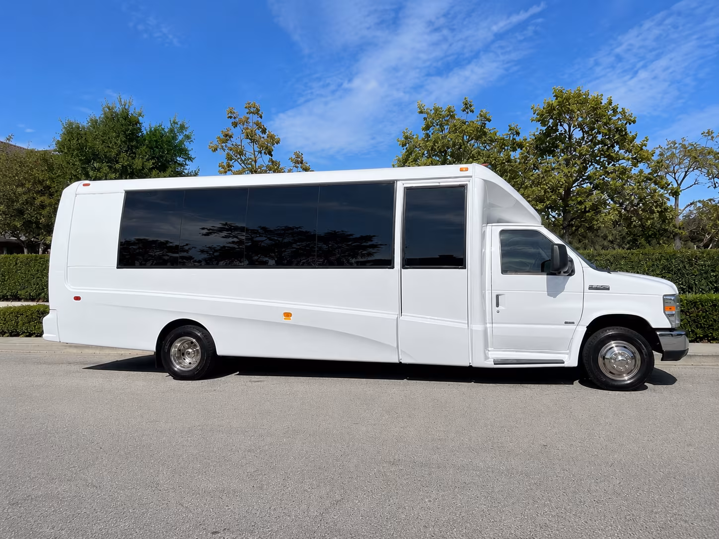 clearwater to baycare ballpark phillies spring training bus rentals