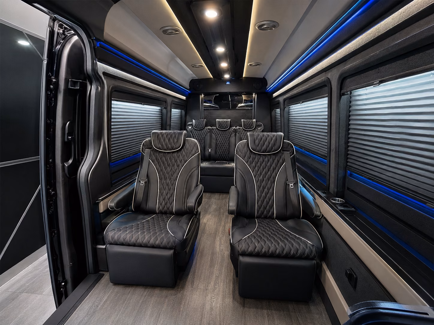 clearwatercharterbuscompany com makes cruise transfer pickups at porttampa bay simple for clearwater groups