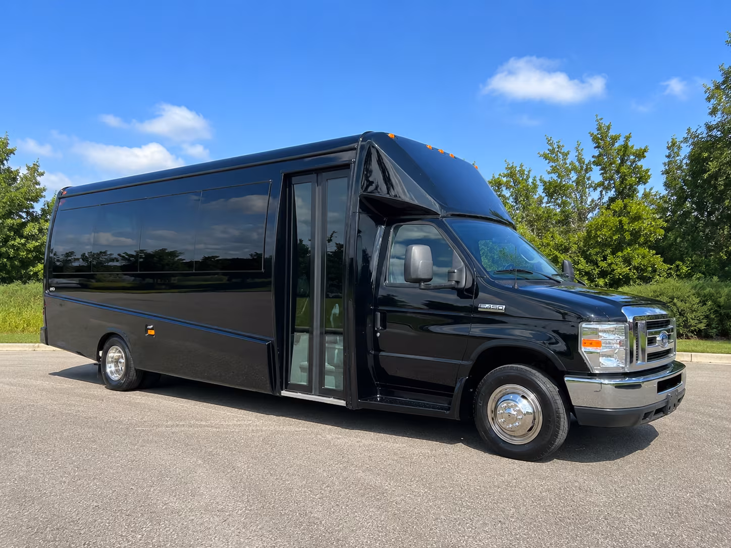 largo private event shuttle services in largo