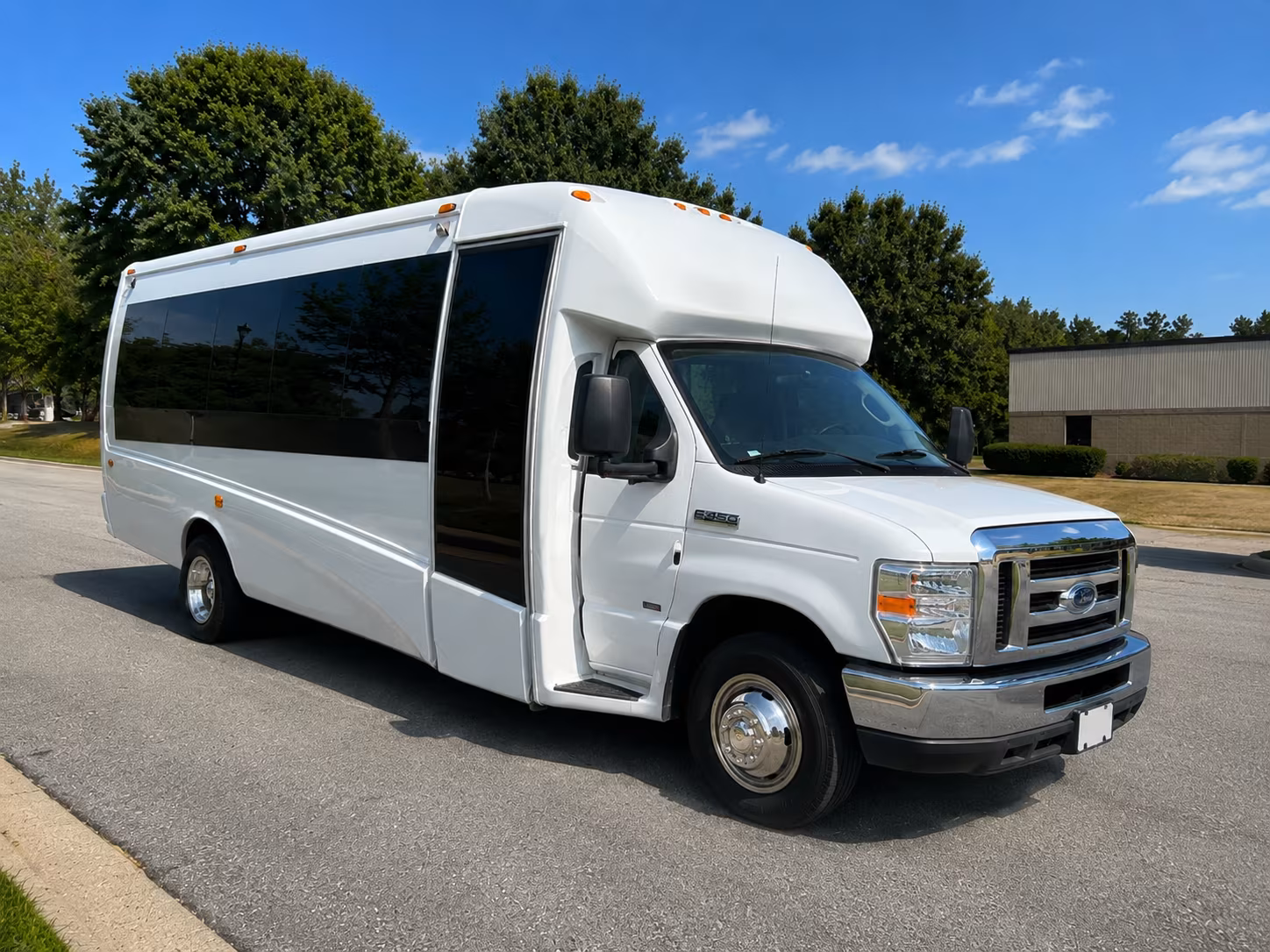 raymond james stadium charter bus rentals for buccaneers and bowl games