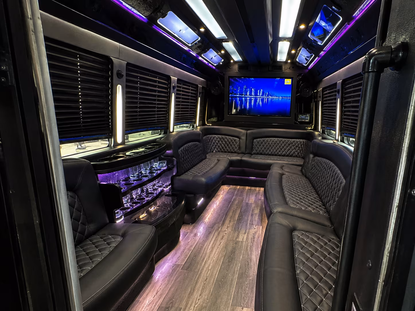 st petersburg easy government military travel with a st petersburg bus rental