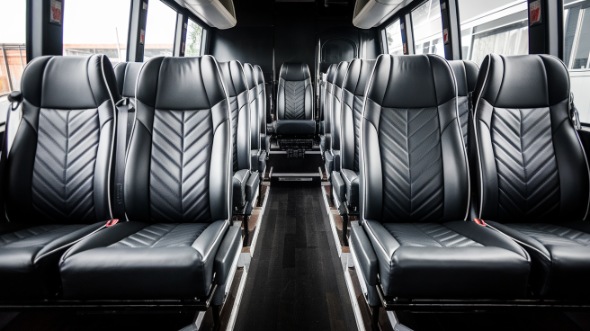 25 passenger minibus rental bradenton